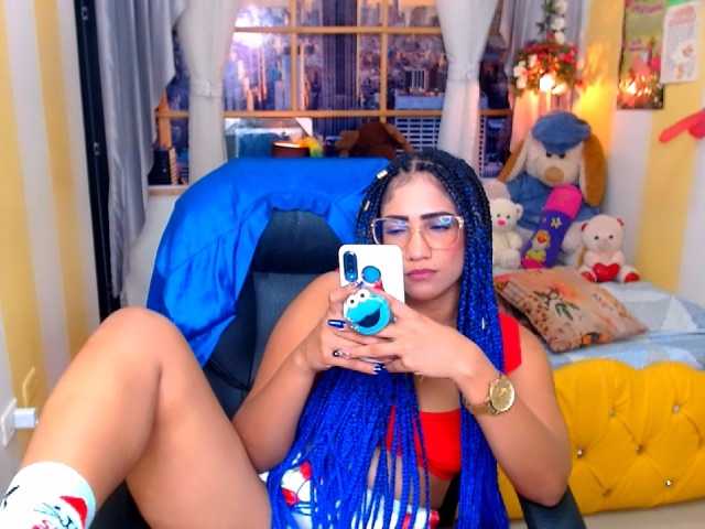 Live sex webcam photo for Eloveskamy #272354735