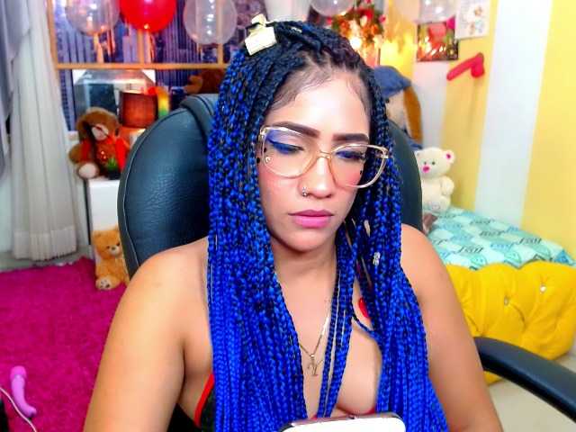 Live sex webcam photo for Eloveskamy #272494897