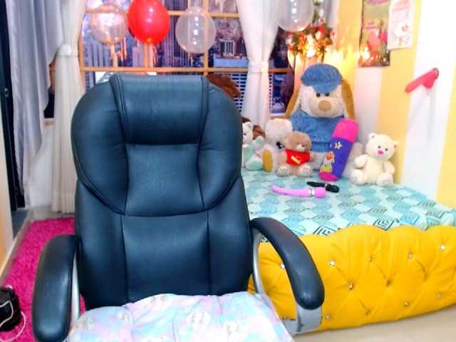 Live sex webcam photo for Eloveskamy #272552489