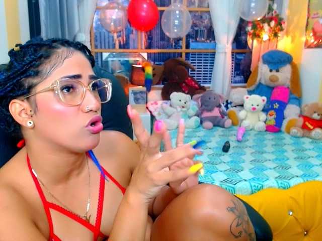 Live sex webcam photo for Eloveskamy #272562634