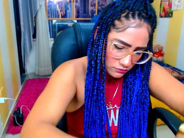 Live sex webcam photo for Eloveskamy #272720899