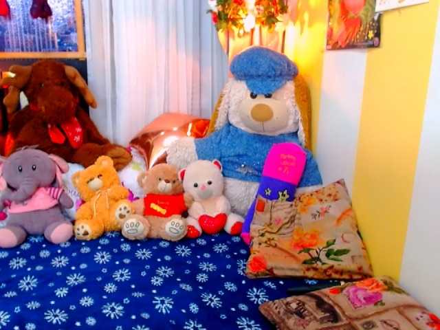 Live sex webcam photo for Eloveskamy #272754998