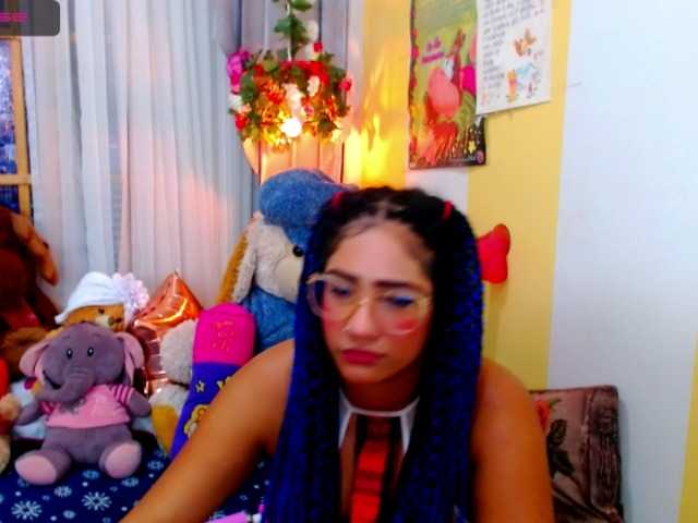 Live sex webcam photo for Eloveskamy #272829219