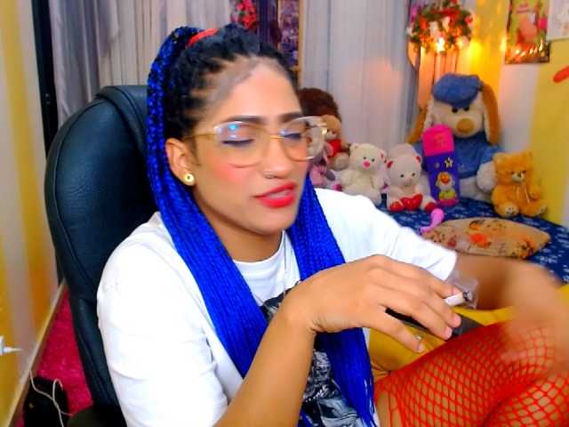 Live sex webcam photo for Eloveskamy #272968935