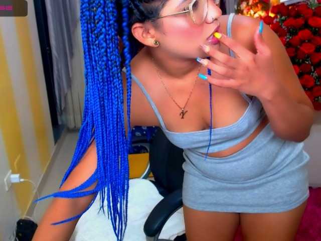 Live sex webcam photo for Eloveskamy #273130504