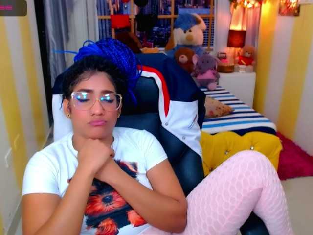 Live sex webcam photo for Eloveskamy #273261502