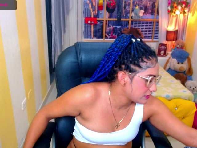 Live sex webcam photo for Eloveskamy #273364820