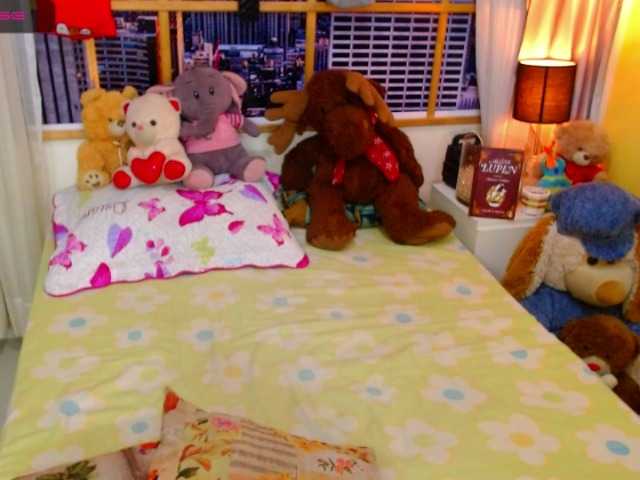 Live sex webcam photo for Eloveskamy #273378917