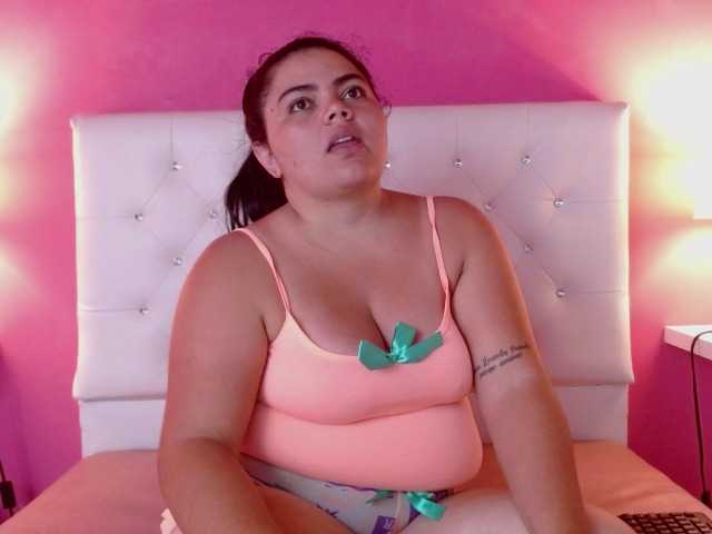 Live sex webcam photo for ElsaHanz #288080303