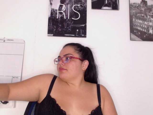 Live sex webcam photo for ElsaHanz #288080326