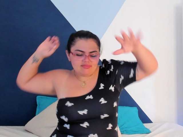 Live sex webcam photo for ElsaHanz #288080333