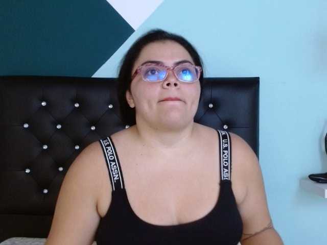 Live sex webcam photo for ElsaHanz #288080347