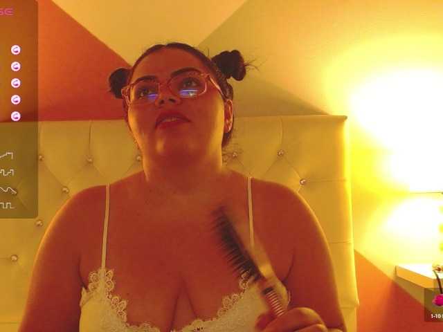 Live sex webcam photo for ElsaHanz #288080356