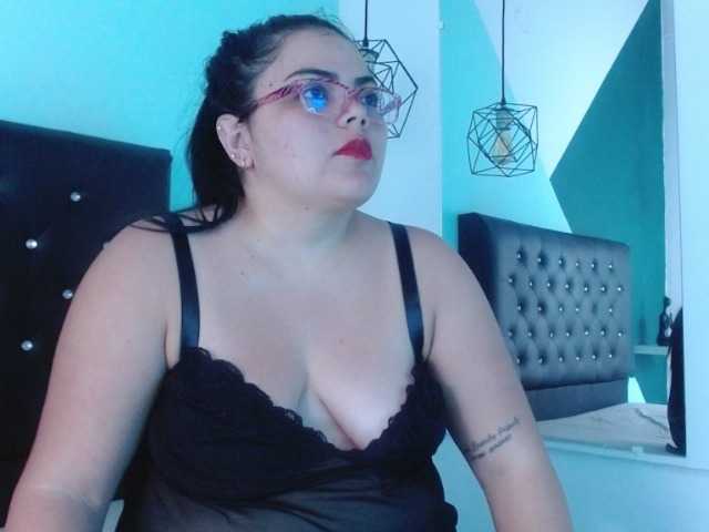 Live sex webcam photo for ElsaHanz #288080366