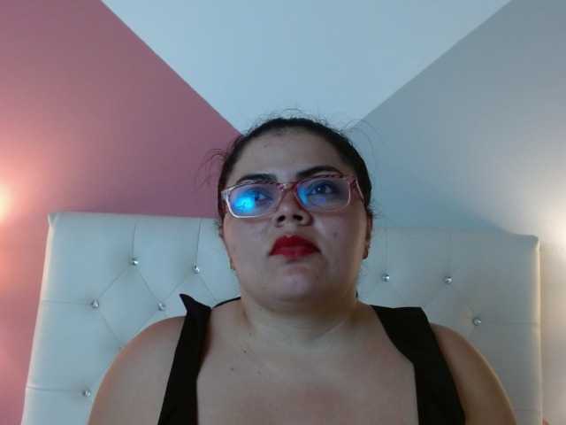 Live sex webcam photo for ElsaHanz #288080375