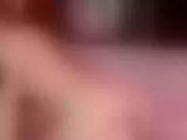Live sex webcam photo for ElsaRedwood #272677177