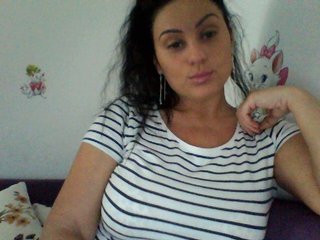 Live sex webcam photo for Elsaxx #189947325