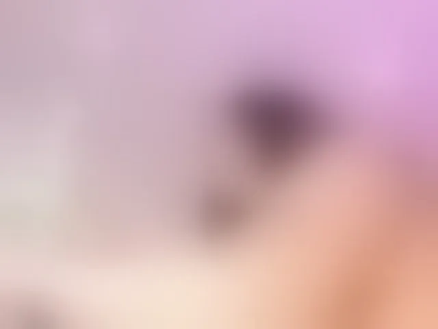 Live sex webcam photo for ElsieMorriss #292572738