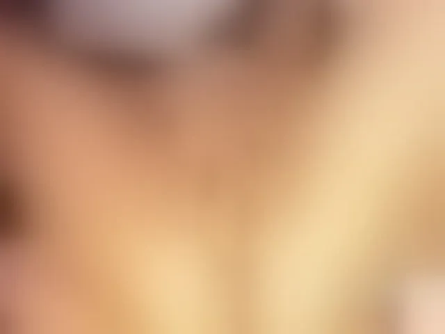 Live sex webcam photo for ElsieMorriss #293074150