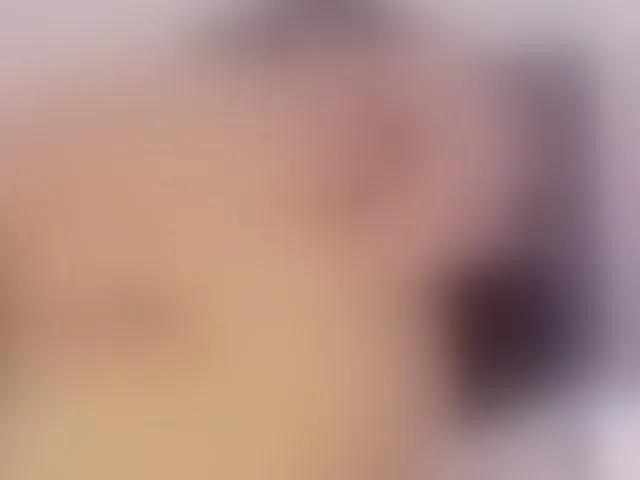 Live sex webcam photo for ElsieMorriss #293437261