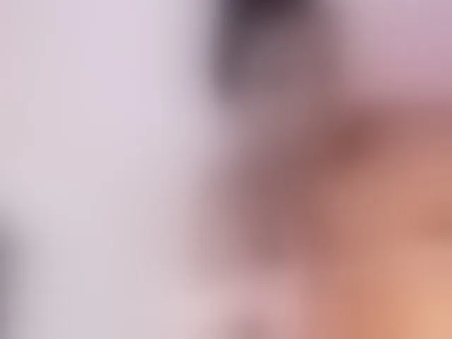 Live sex webcam photo for ElsieMorriss #293572469