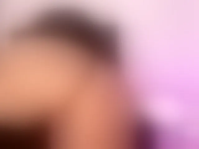 Live sex webcam photo for ElsieMorriss #293717404