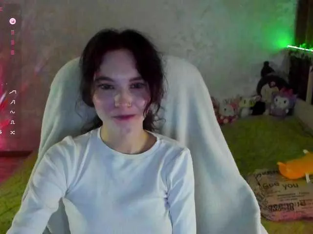 Live sex webcam photo for Elven1kiss #290752667