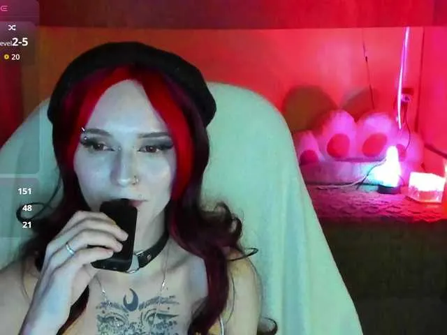 Live sex webcam photo for Elven1kiss #292232506