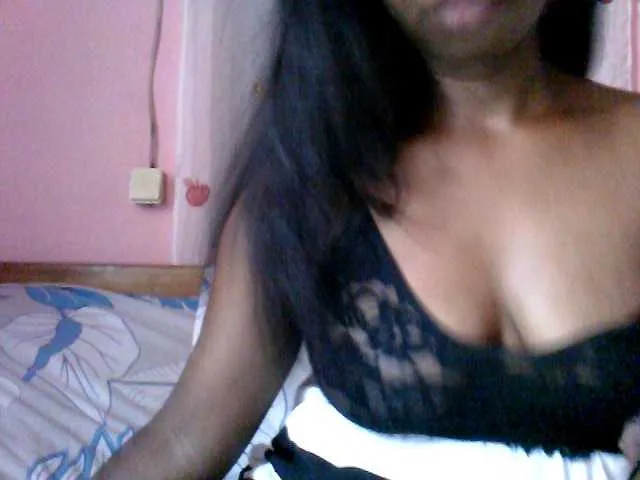 Live sex webcam photo for Elvia01 #273294104