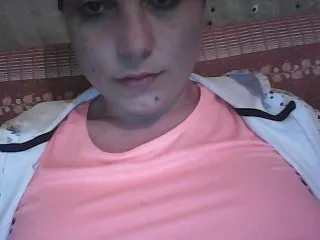 Live sex webcam photo for Ely1994 #156081152