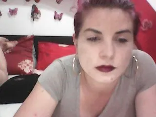 Live sex webcam photo for Ely1994 #156477458