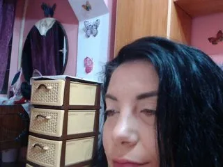 Live sex webcam photo for Ely1994 #169022391