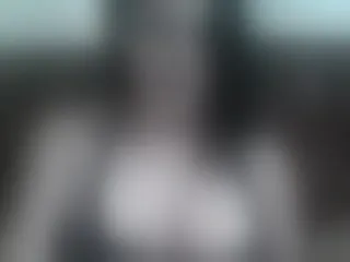 Live sex webcam photo for Ely1994 #179825307