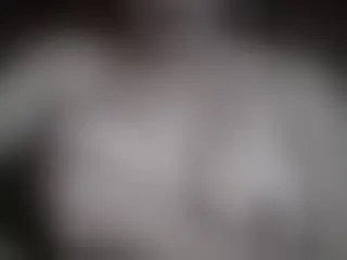 Live sex webcam photo for Ely1994 #180703360