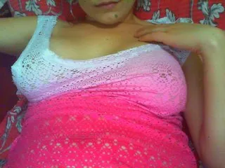 Live sex webcam photo for Ely1994 #181728317