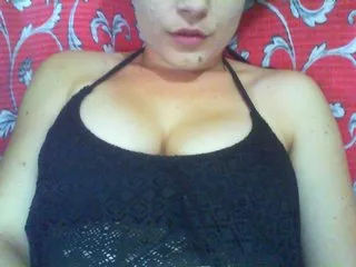 Live sex webcam photo for Ely1994 #181850281