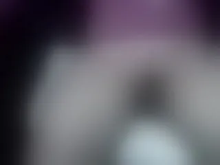 Live sex webcam photo for Ely1994 #186948769