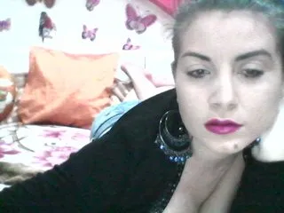 Live sex webcam photo for Ely1994 #201333322