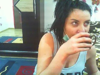 Live sex webcam photo for Ely1994 #202850071