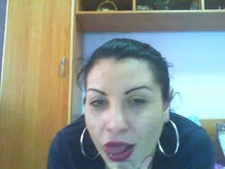 Live sex webcam photo for Ely1994 #203801782