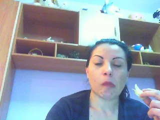 Live sex webcam photo for Ely1994 #203819196