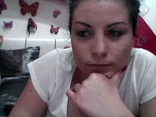 Live sex webcam photo for Ely1994 #205325052
