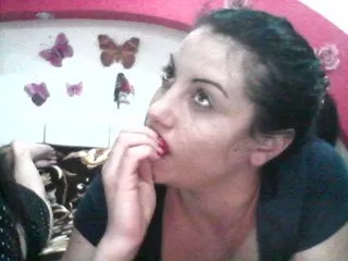 Live sex webcam photo for Ely1994 #205584903
