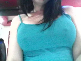 Live sex webcam photo for Ely1994 #205754099