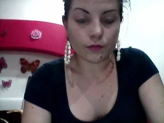 Live sex webcam photo for Ely1994 #205982618