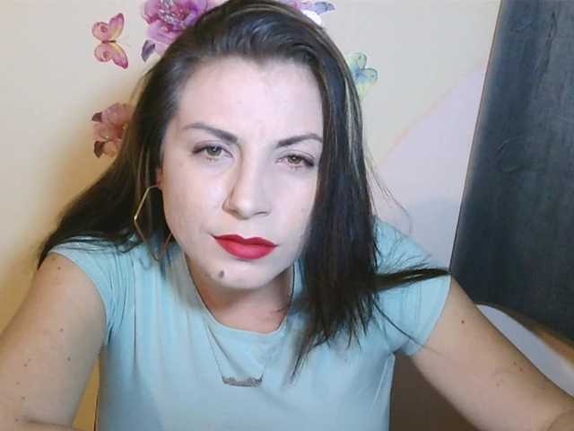 Live sex webcam photo for Ely1994 #276497251