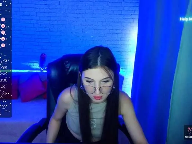 Live sex webcam photo for Elya18 #278248636