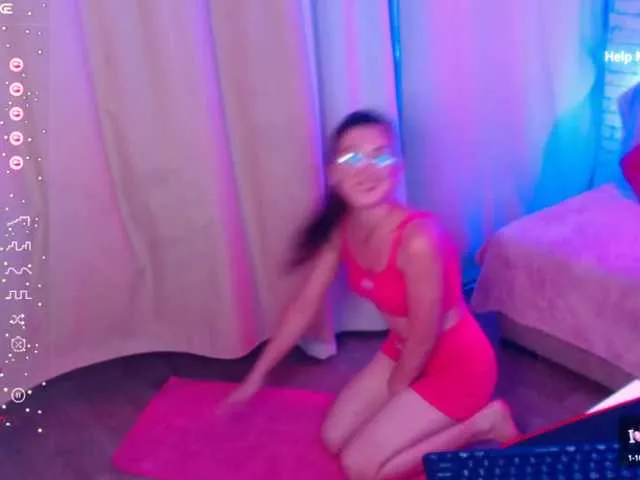 Live sex webcam photo for Elya18 #286549922