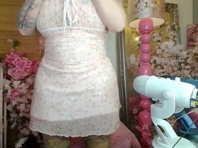 Live sex webcam photo for ElyinkPornsta #290890701