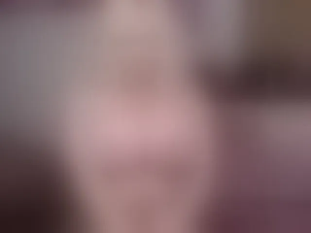 Live sex webcam photo for ElyinkPornsta #293444256